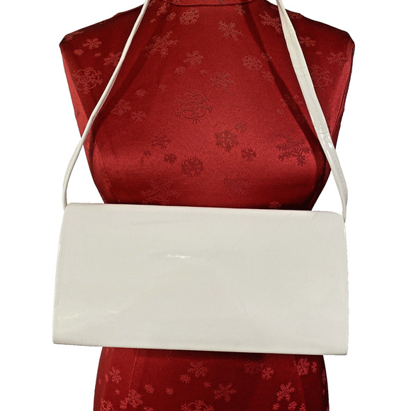 White Patent Clutch Purse Converts To Shoulderbag Sleek Mid Century Modern Look - Picture 7 of 9
